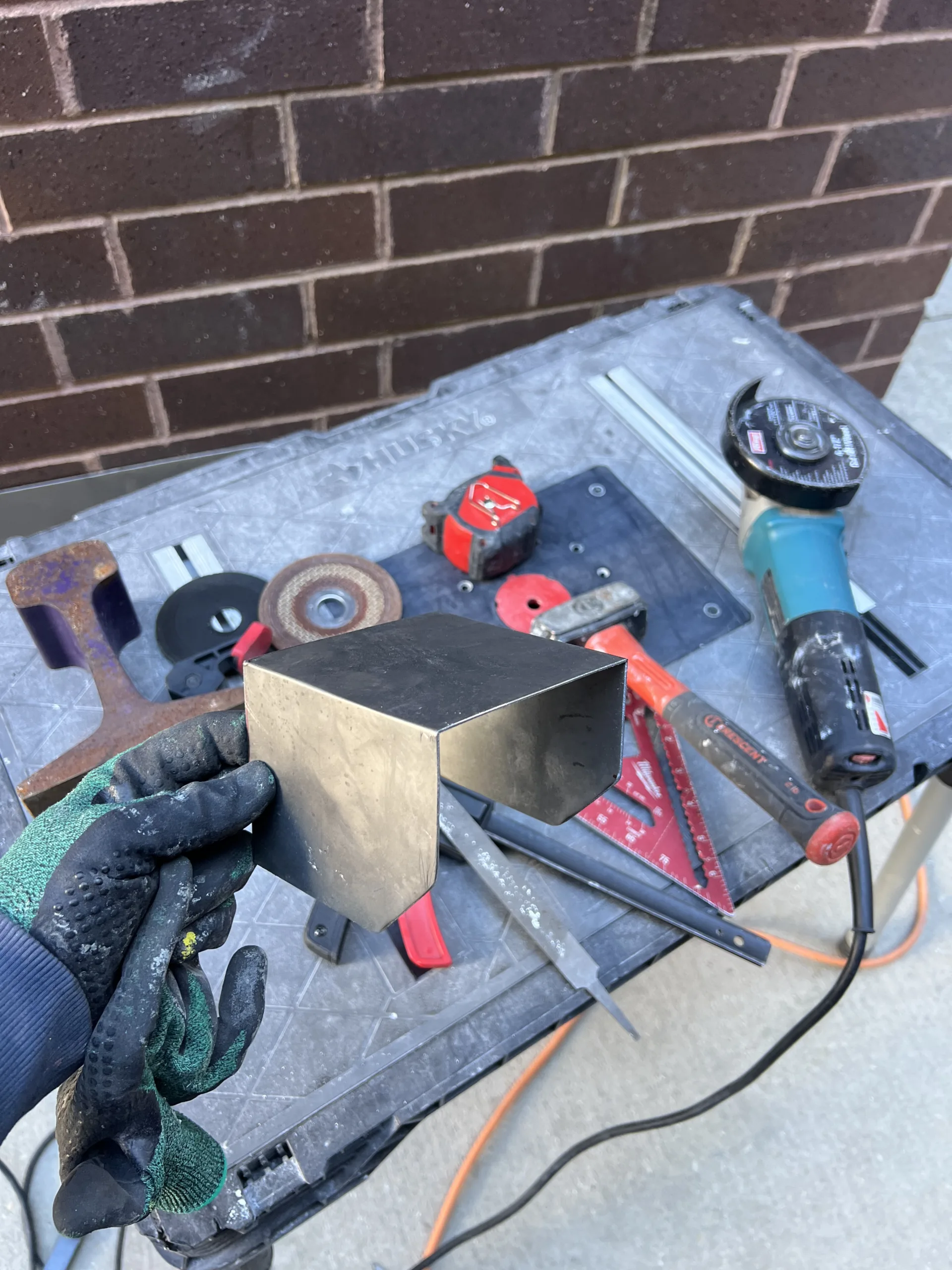 metalgatecustomcoverfabricationchicago Handyman Services in Chicago