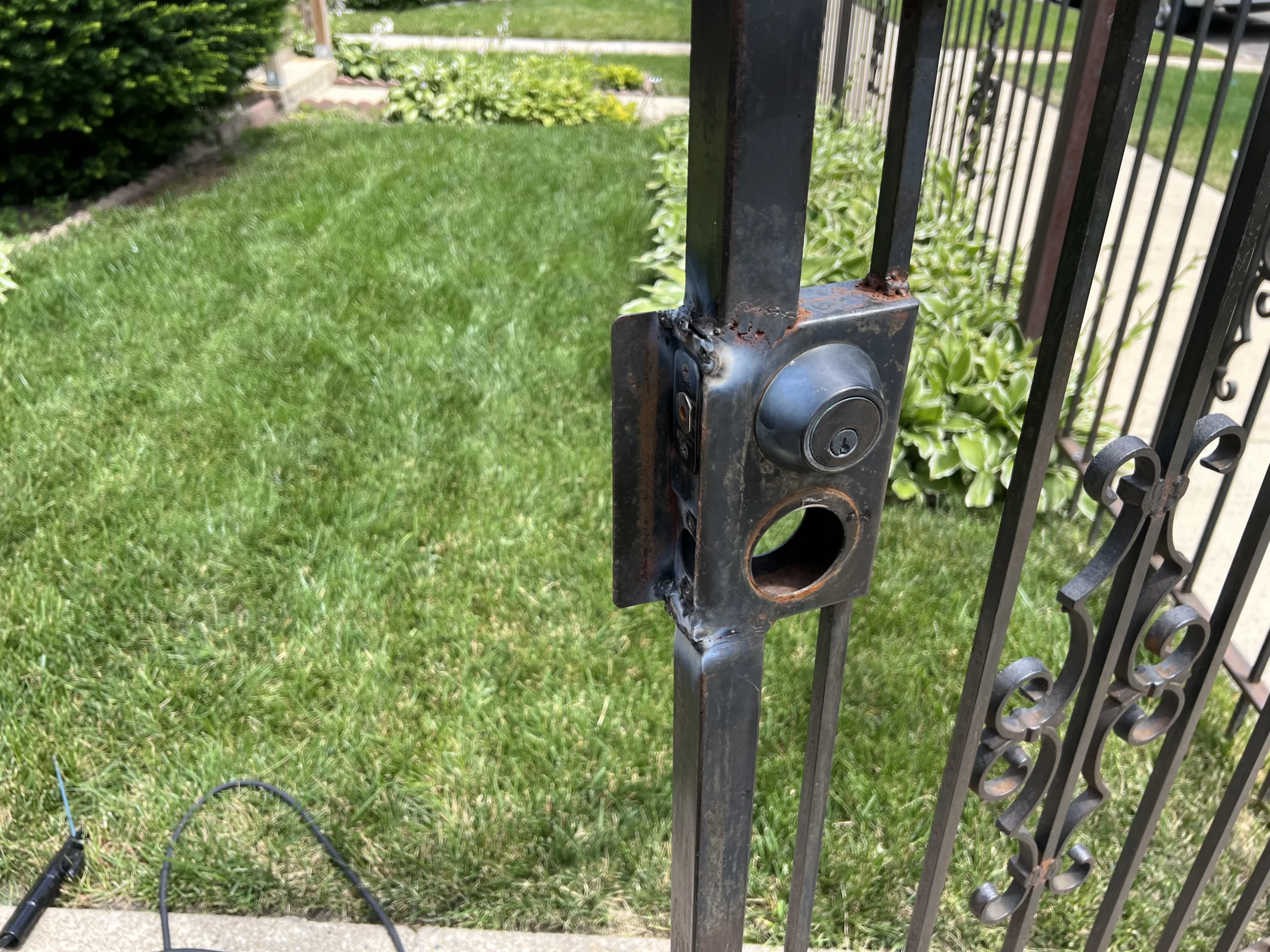 metalgatelockboxrepairchicago Handyman Services in Chicago