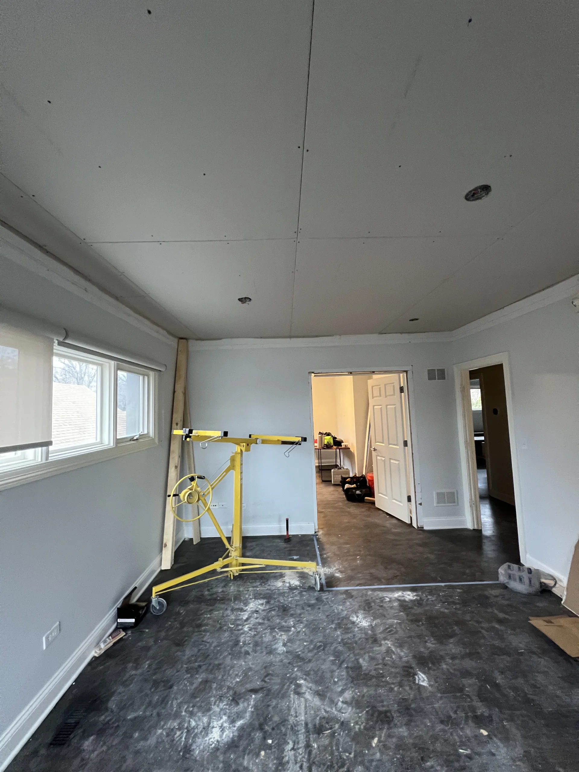 newofficedrywallceilinginstalledbeforetaping Handyman Services in Chicago