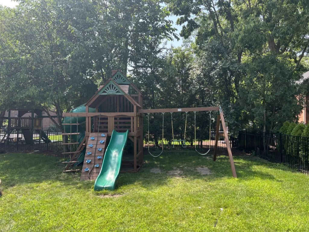 Wooden Playset Repair, Pressure Washing, and Restoration in Chicago